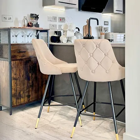 Style 36 With Free Secure Parking Daire